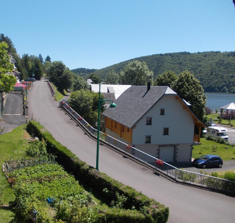 La Vue Sur Le Paradis Chambon-sur-Lac Oda fotoğraf